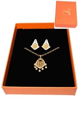 Coffret main de Fatma parure bijoux collection hervé aliex Or