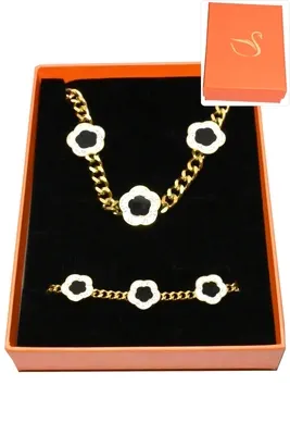 Coffret fleur bijoux collection hervé aliex Or