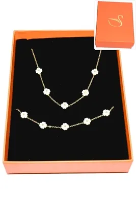Coffret fleur parure bijoux collection hervé aliex Or