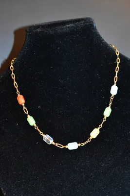 Collier pierre minérale Or C98C0A 