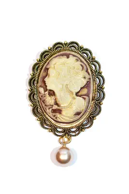broche tableau Or 8CE67E 